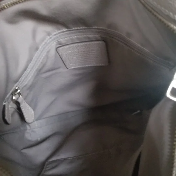 Coach Leather purse - Picture 4 of 6